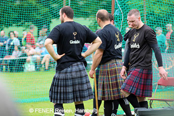 Sportler auf dem Highland Game in Schottland
